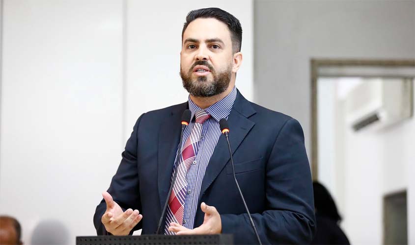 Léo Moraes solicita Posto Avançado de cartório e melhorias na saúde para União Bandeirantes