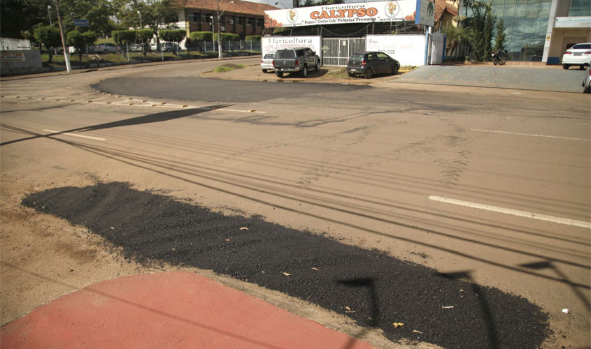 Prefeitura realiza novas intervenções de tapa-buracos na cidade