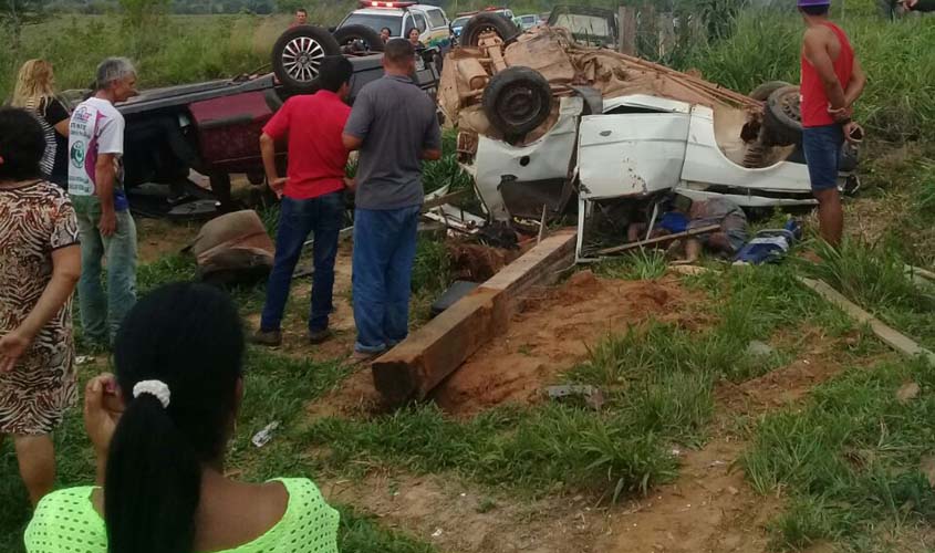 Tragédia: Batida entre carros deixa seis mortos e um ferido no interior do Estado