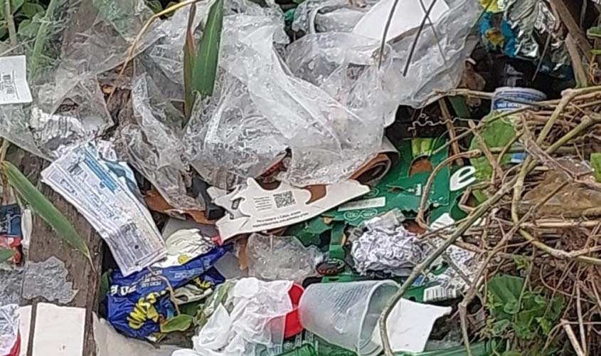 Prefeitura alerta que descarte irregular de lixo é crime ambiental, obstrui canais e aumenta as alagações