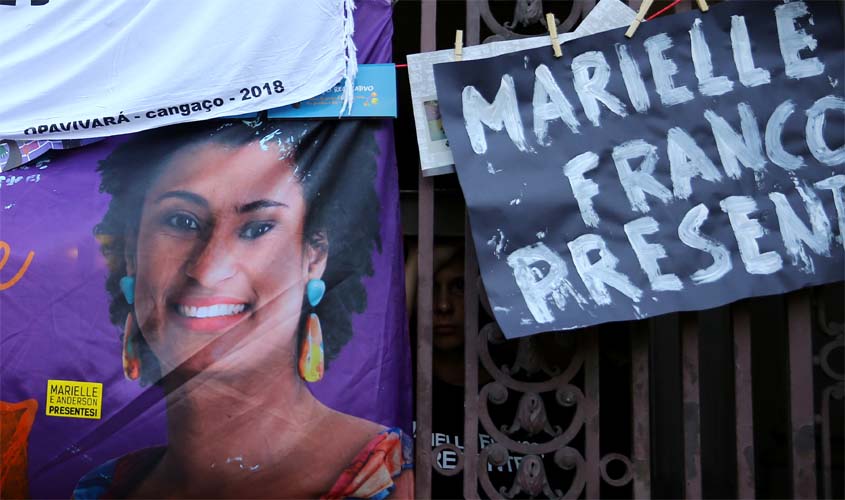 Defesa não quer transferência de ex-PM suspeito da morte de Marielle