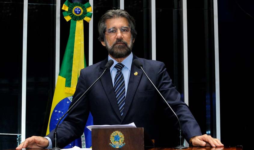 Valdir Raupp aponta importância do Rio Madeira para a economia do país