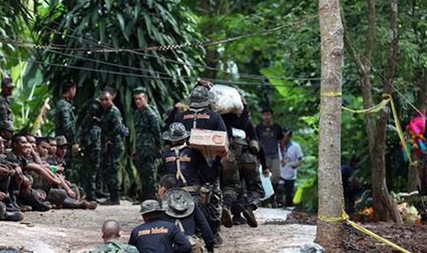 Temer e outros líderes festejam sucesso de resgate na Tailândia